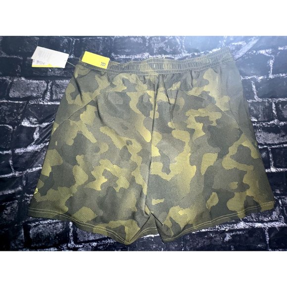 All in Motion Men's Sport Shorts 7", Green Camo, Size M, NWT - Picture 2 of 5